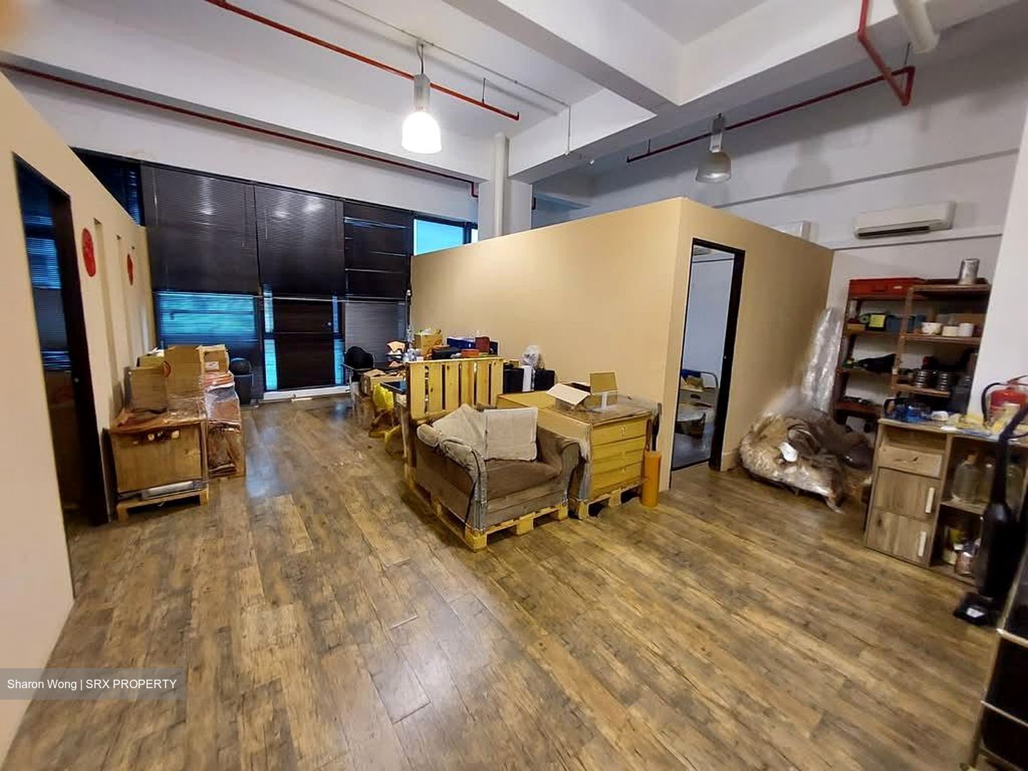 A'posh Bizhub (D27), Factory #541255701